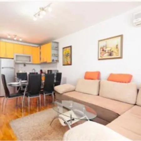 Διαμέρισμα Jacinta *